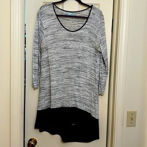 3/4 length sleeve tunic
